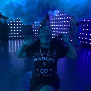 Meet your Posher, Justine